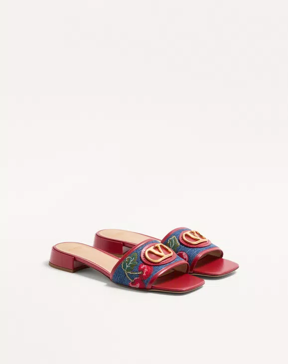 Valentino Vlogo Signature Denim Slide Sandal With Cherryfic Embroidery 20Mm - Image 6